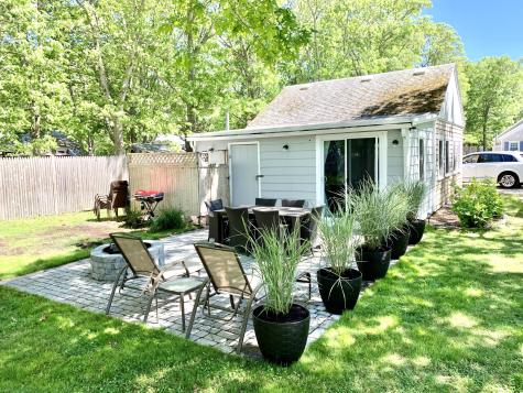 90 Seaview Avenue South Yarmouth MA 02664