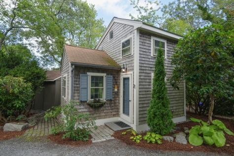 262 Bradford Street Provincetown MA 02657