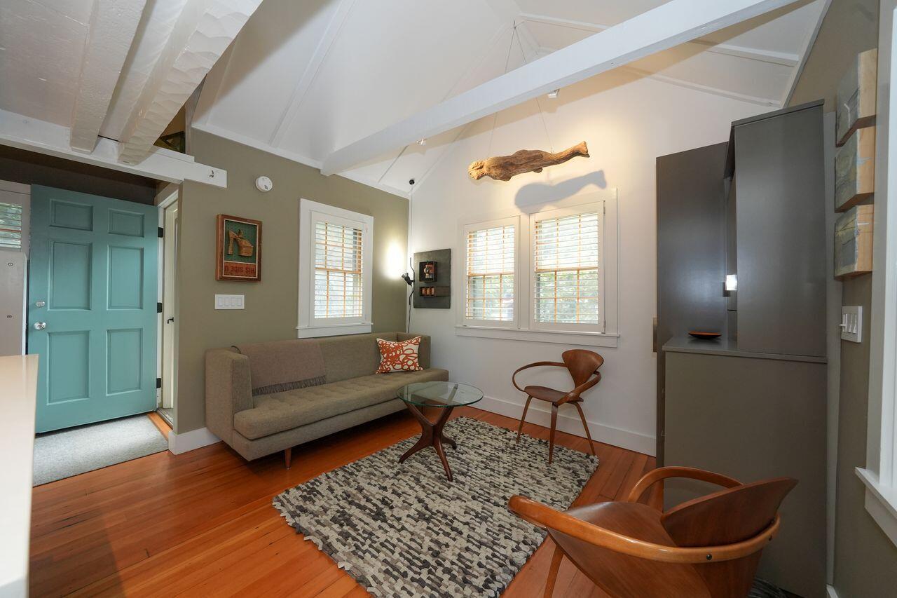 262 Bradford Street Provincetown MA 02657