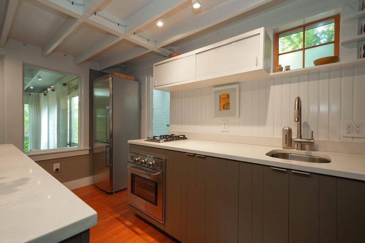 262 Bradford Street Provincetown MA 02657