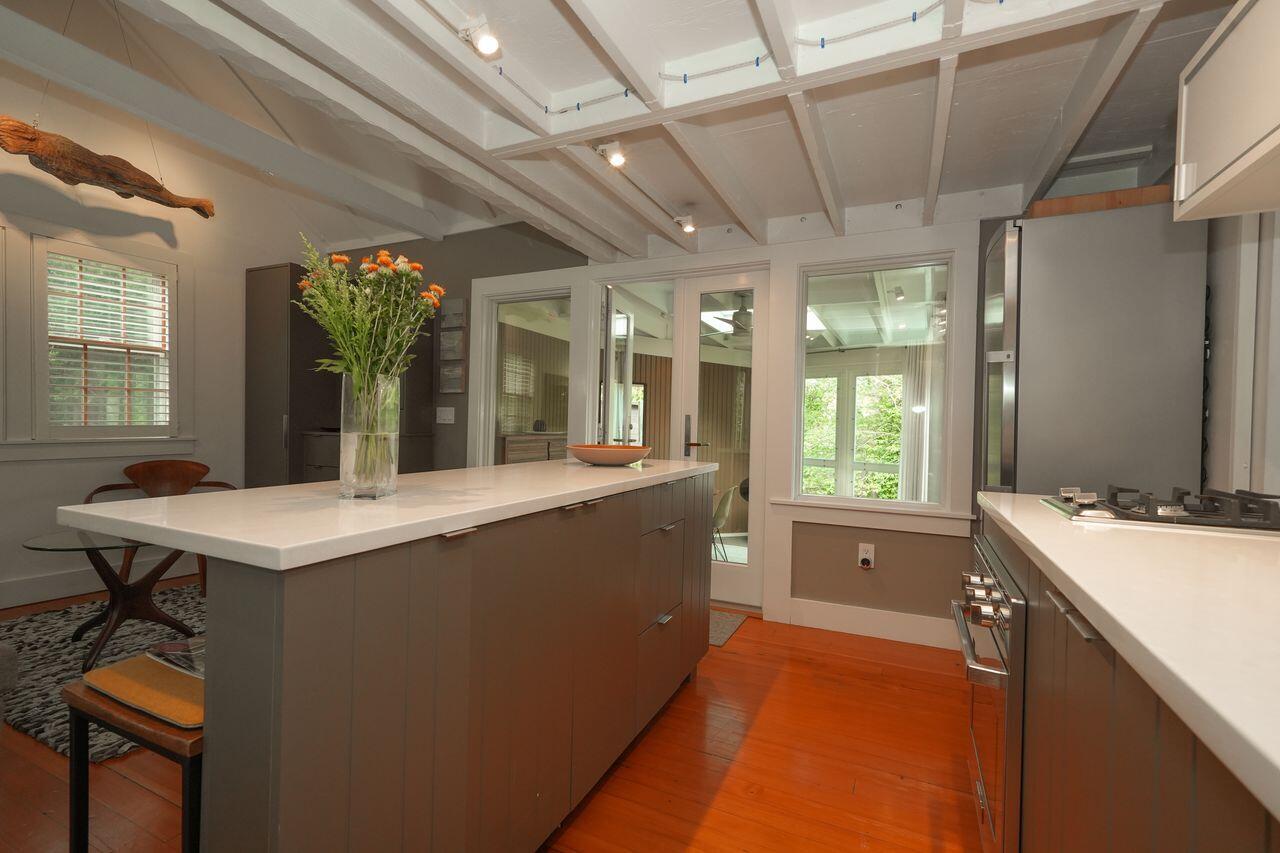 262 Bradford Street Provincetown MA 02657