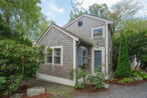 262 Bradford Street Provincetown MA 02657