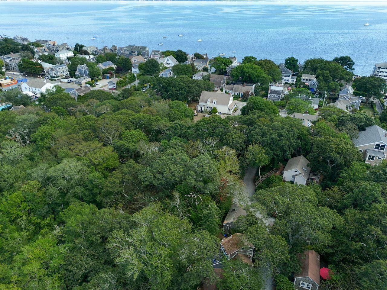262 Bradford Street Provincetown MA 02657