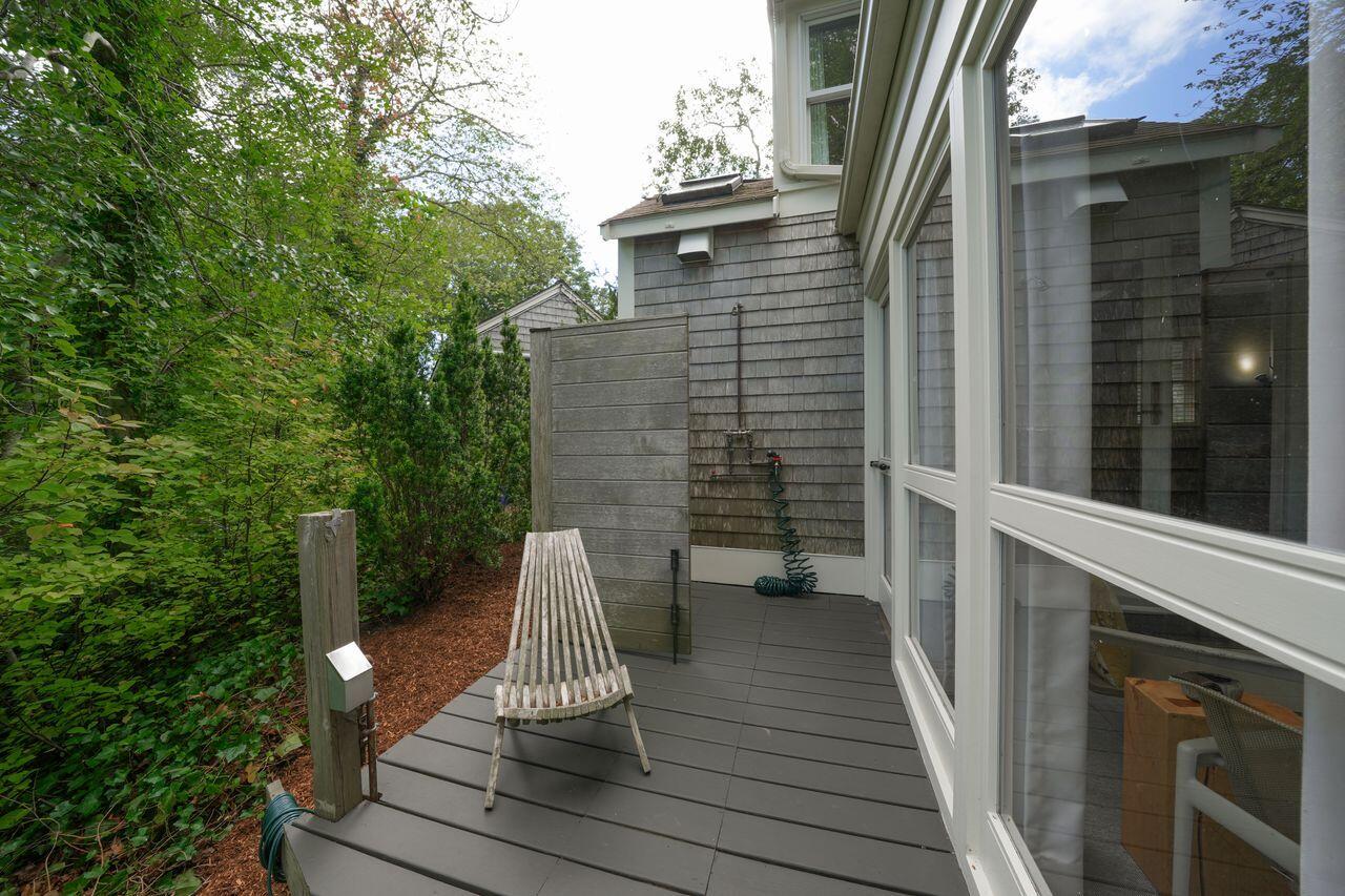 262 Bradford Street Provincetown MA 02657