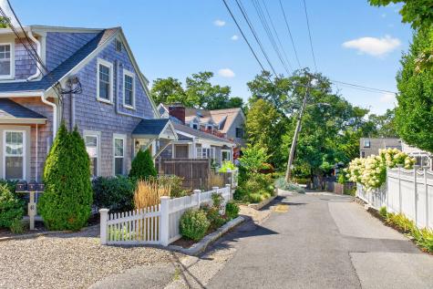 48 Pleasant Street Provincetown MA 02657