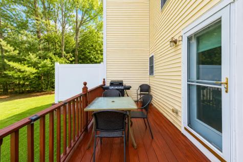 32 Carleton Street Wareham MA 02558