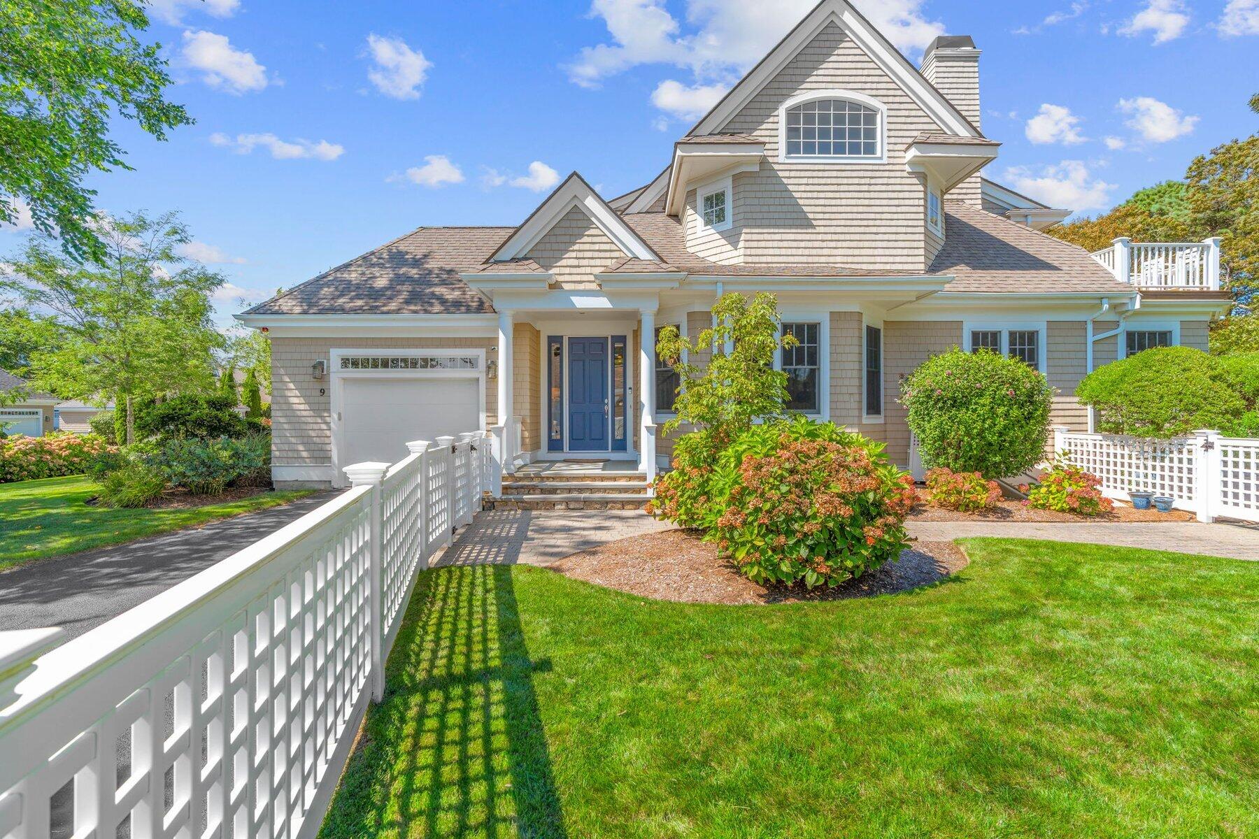 9 Vineyard Reach Mashpee MA 02649