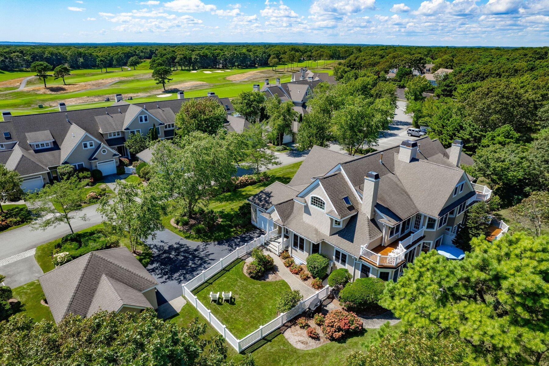 9 Vineyard Reach Mashpee MA 02649