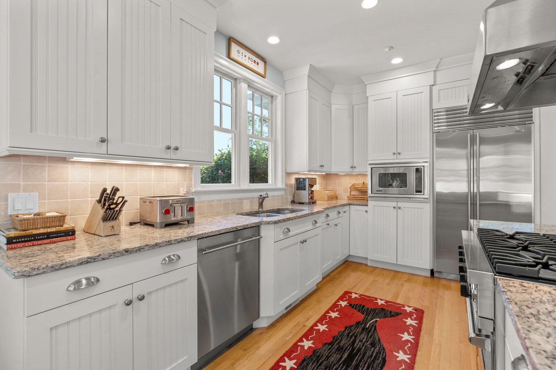9 Vineyard Reach Mashpee MA 02649