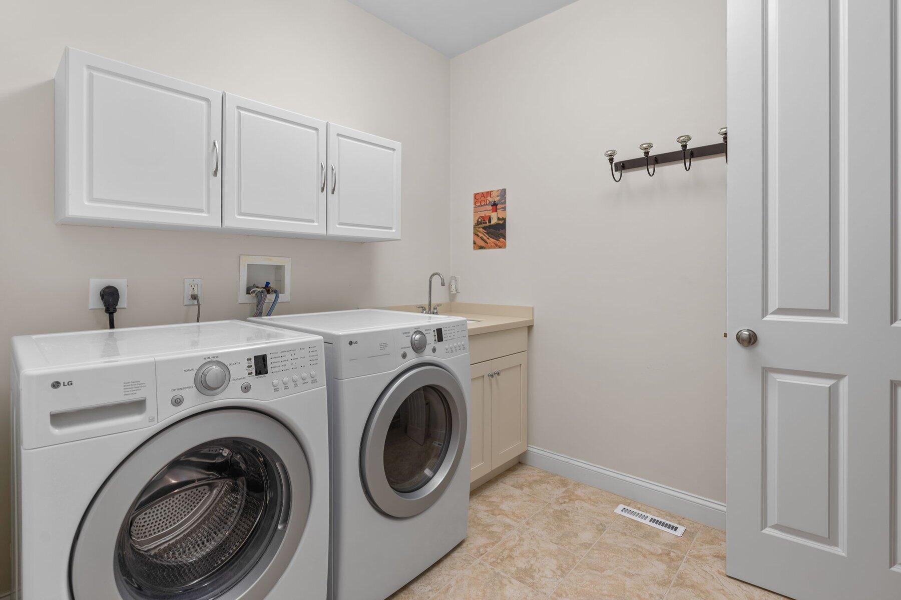 9 Vineyard Reach Mashpee MA 02649