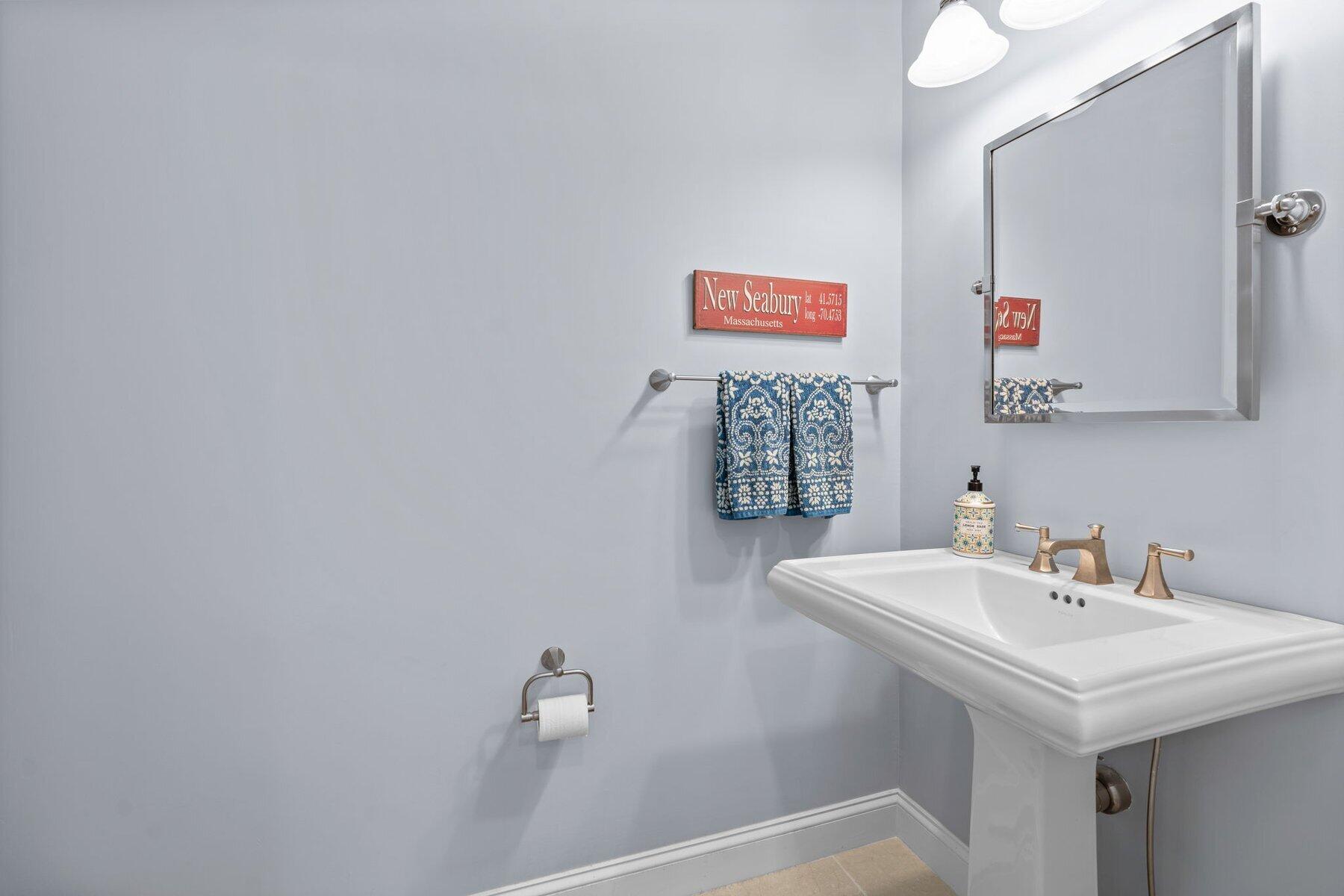 9 Vineyard Reach Mashpee MA 02649
