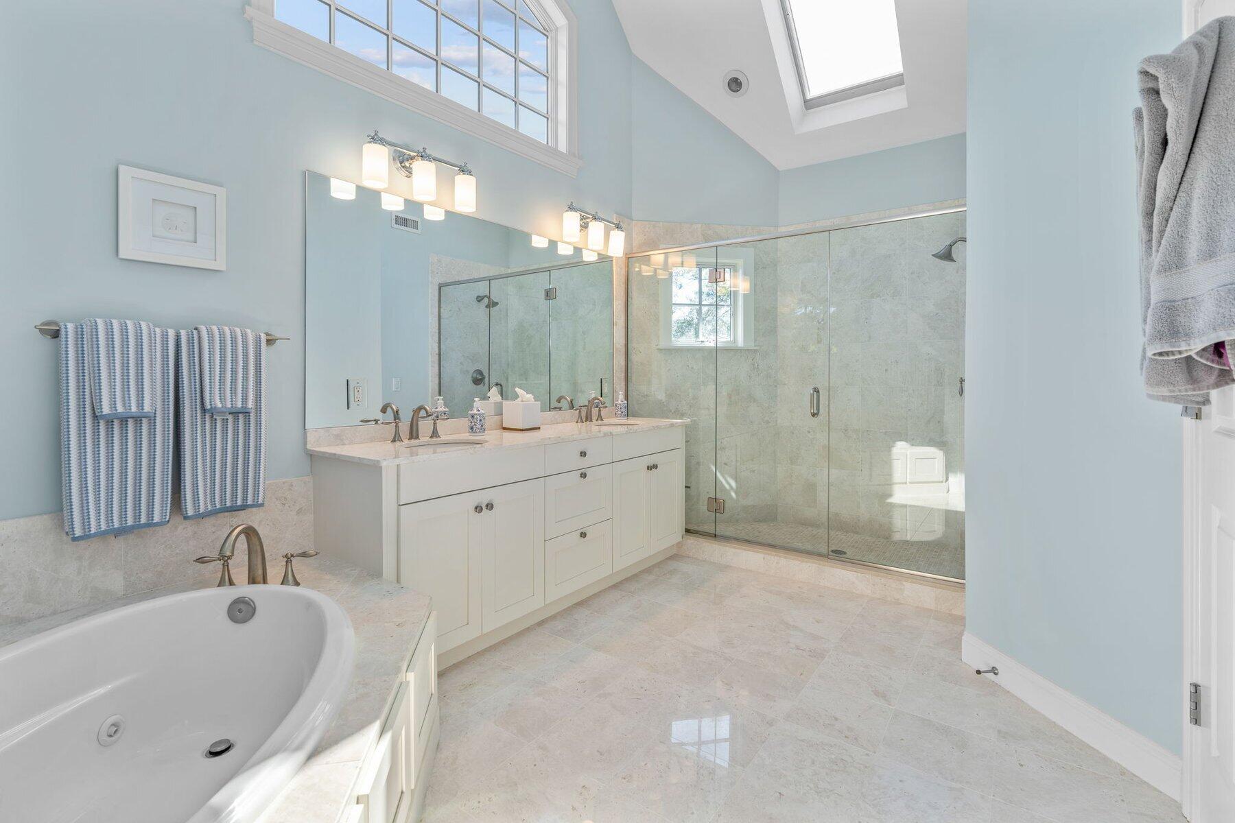 9 Vineyard Reach Mashpee MA 02649