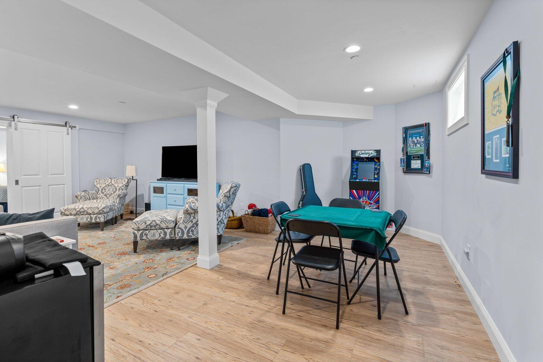 9 Vineyard Reach Mashpee MA 02649