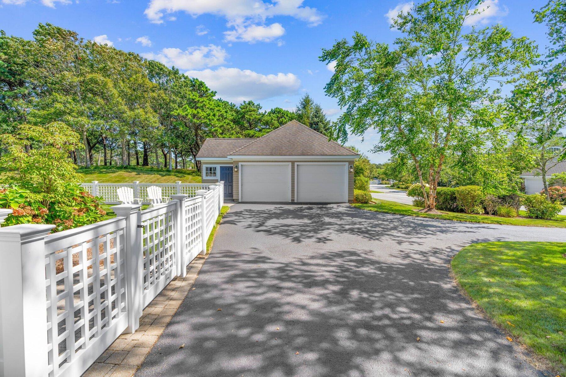 9 Vineyard Reach Mashpee MA 02649