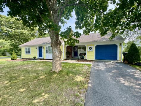 11 Gate Way Street MA 02664
