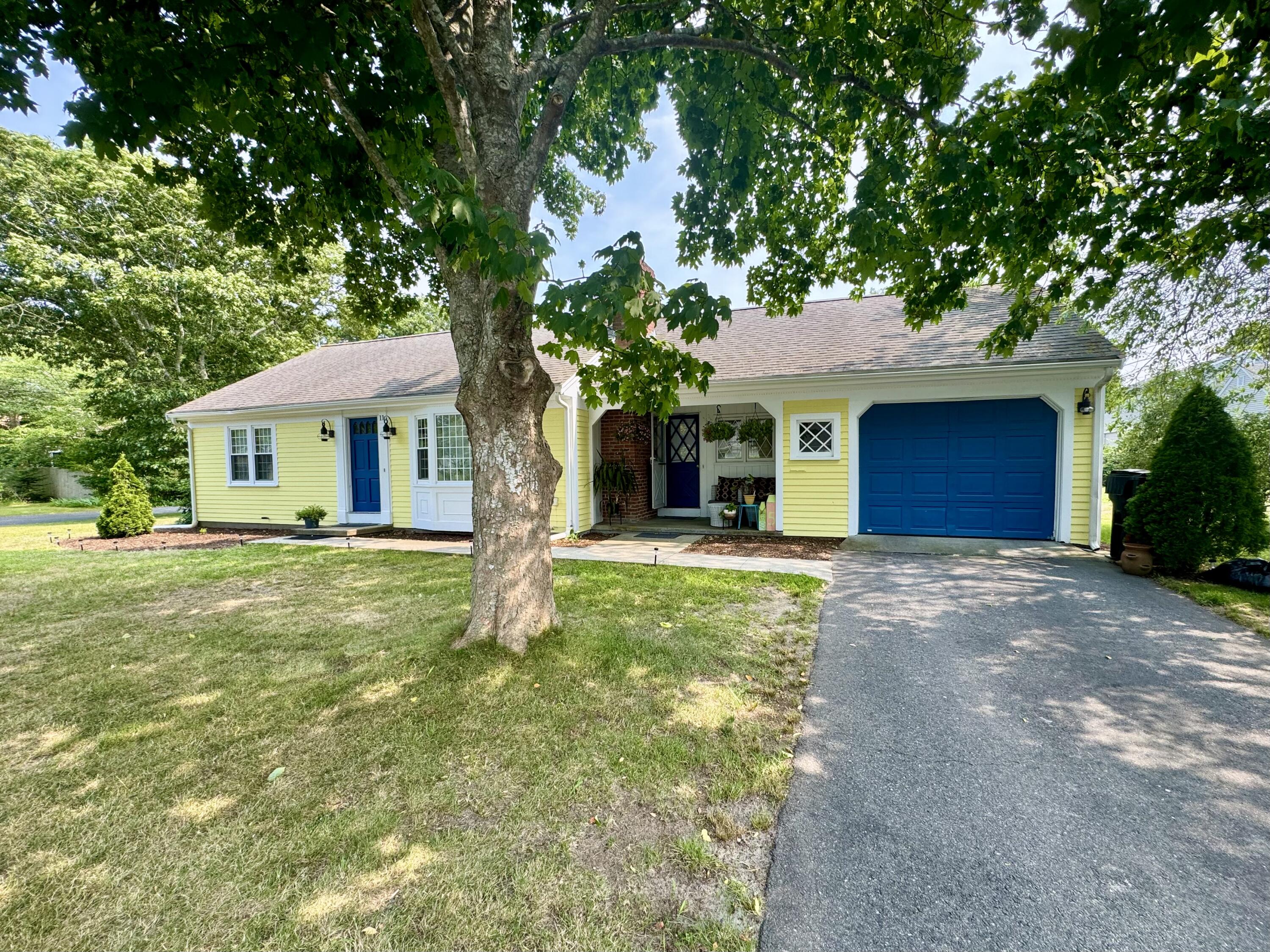 11 Gate Way Street MA 02664