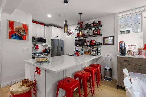 286A Bradford Street Provincetown MA 02657
