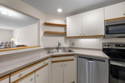 2117 Heatherwood Yarmouth MA 02675