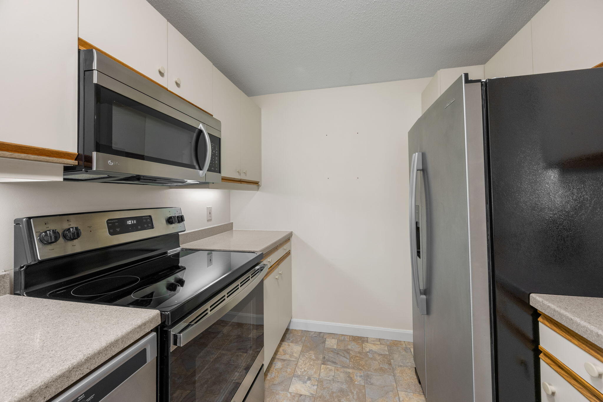 2117 Heatherwood Yarmouth MA 02675