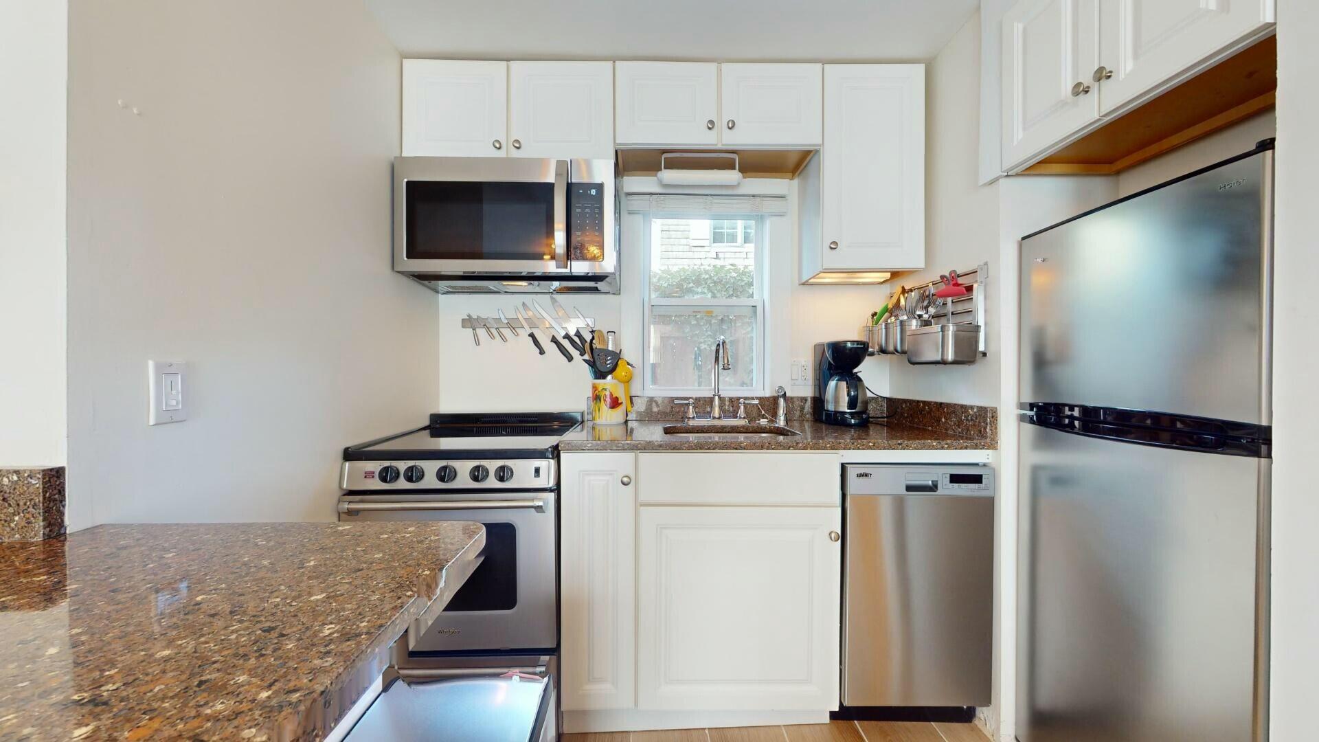 15 Cottage Street Provincetown MA 02657