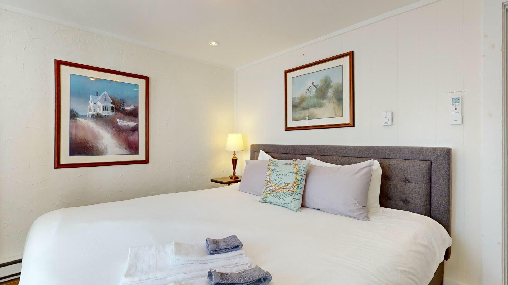 15 Cottage Street Provincetown MA 02657