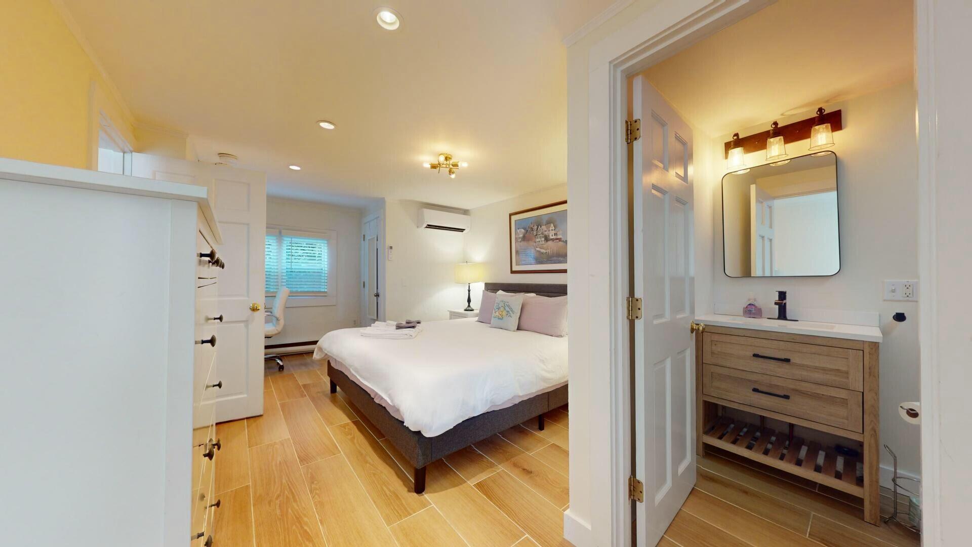 15 Cottage Street Provincetown MA 02657