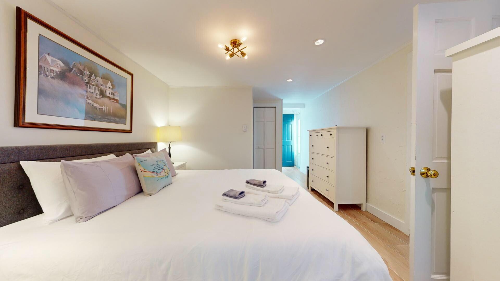 15 Cottage Street Provincetown MA 02657