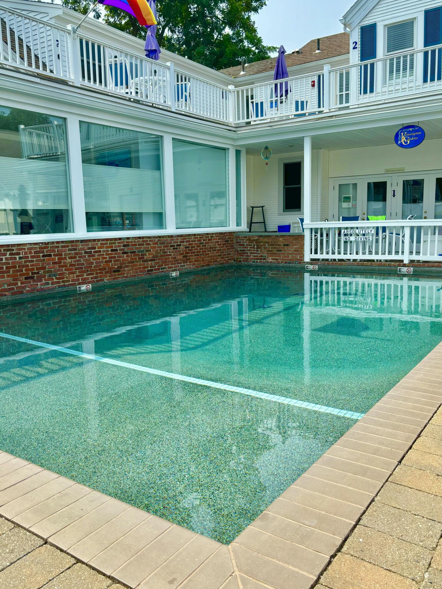 15 Cottage Street Provincetown MA 02657