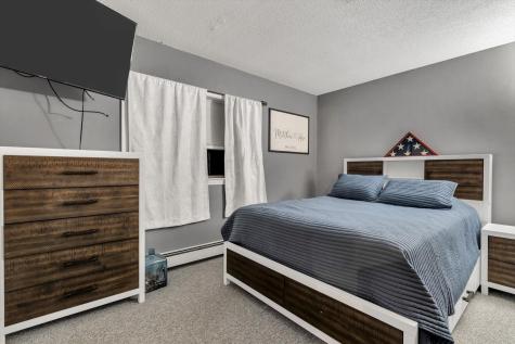 17 Chapel Hill Drive Plymouth MA 02360