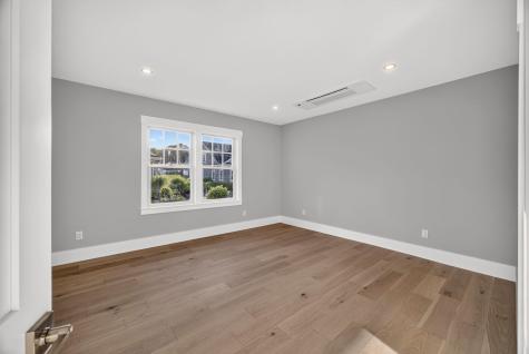 533 Woods Hole Road Woods Hole MA 02543