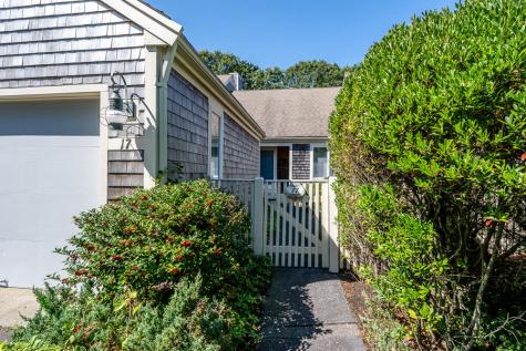 17 Kates Path Village Yarmouth MA 02675