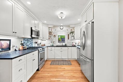 6 Aspen Road Buzzards Bay MA 02532