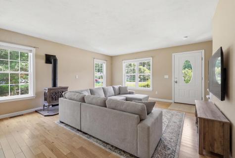 9 Rock Marsh Road Wareham MA 02571