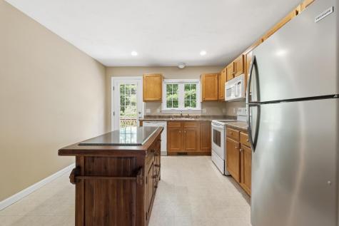 9 Rock Marsh Road Wareham MA 02571
