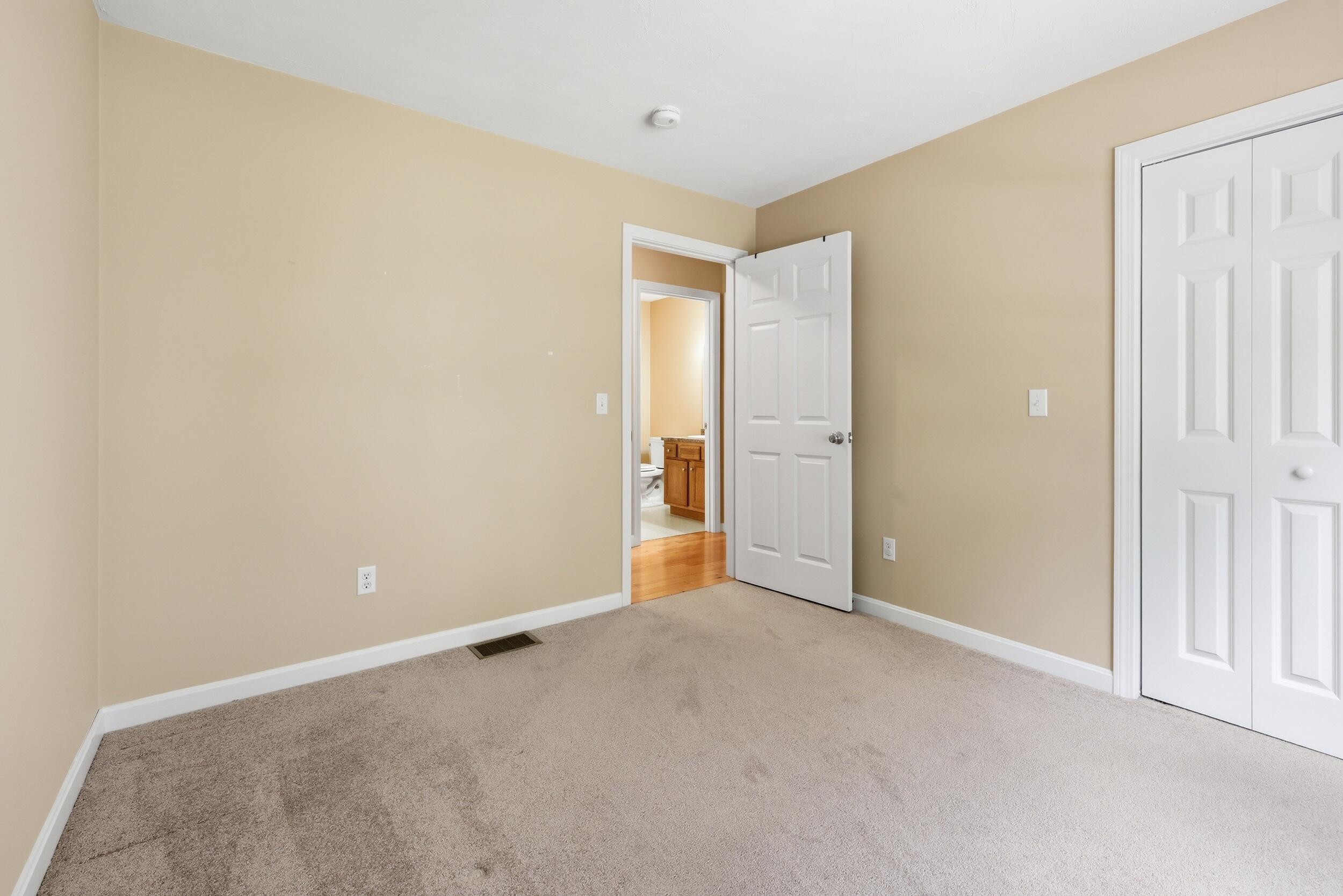 9 Rock Marsh Road Wareham MA 02571