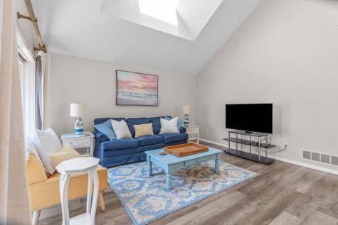 39 Mashie Circle Mashpee MA 02649