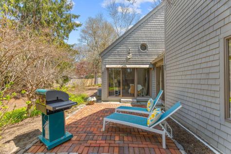 39 Mashie Circle Mashpee MA 02649