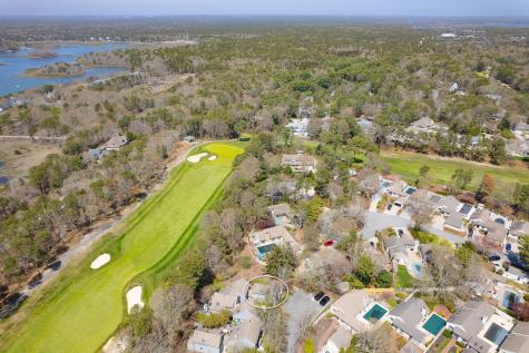 39 Mashie Circle Mashpee MA 02649