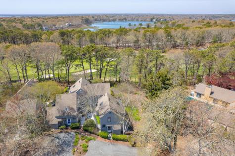 39 Mashie Circle Mashpee MA 02649