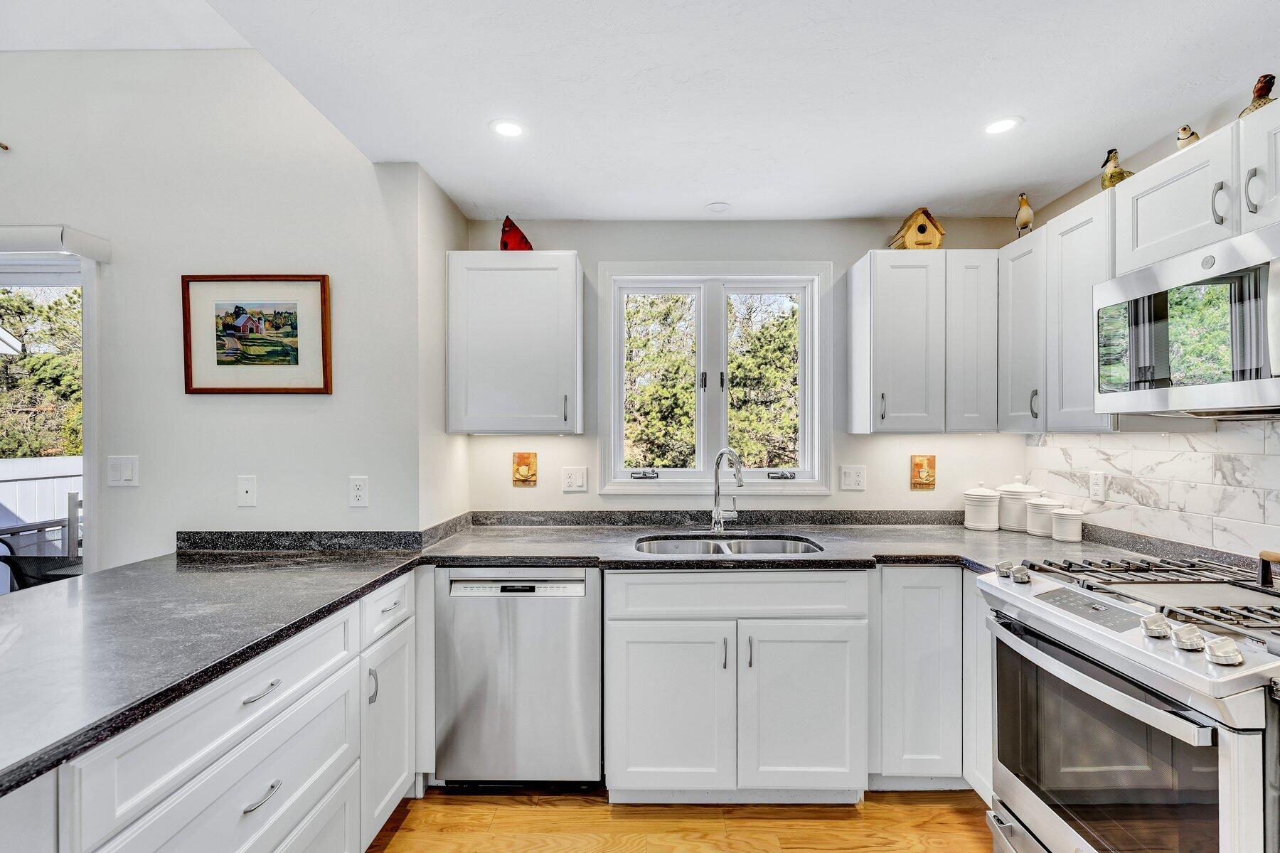 3 Melville Court Bourne MA 02559
