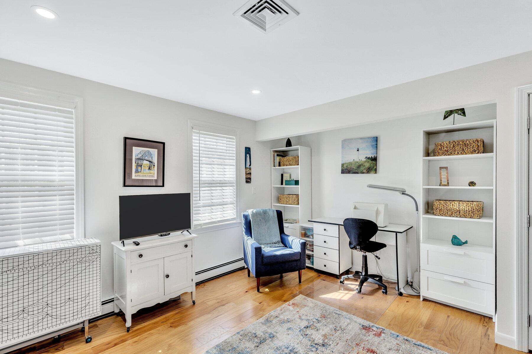 3 Melville Court Bourne MA 02559
