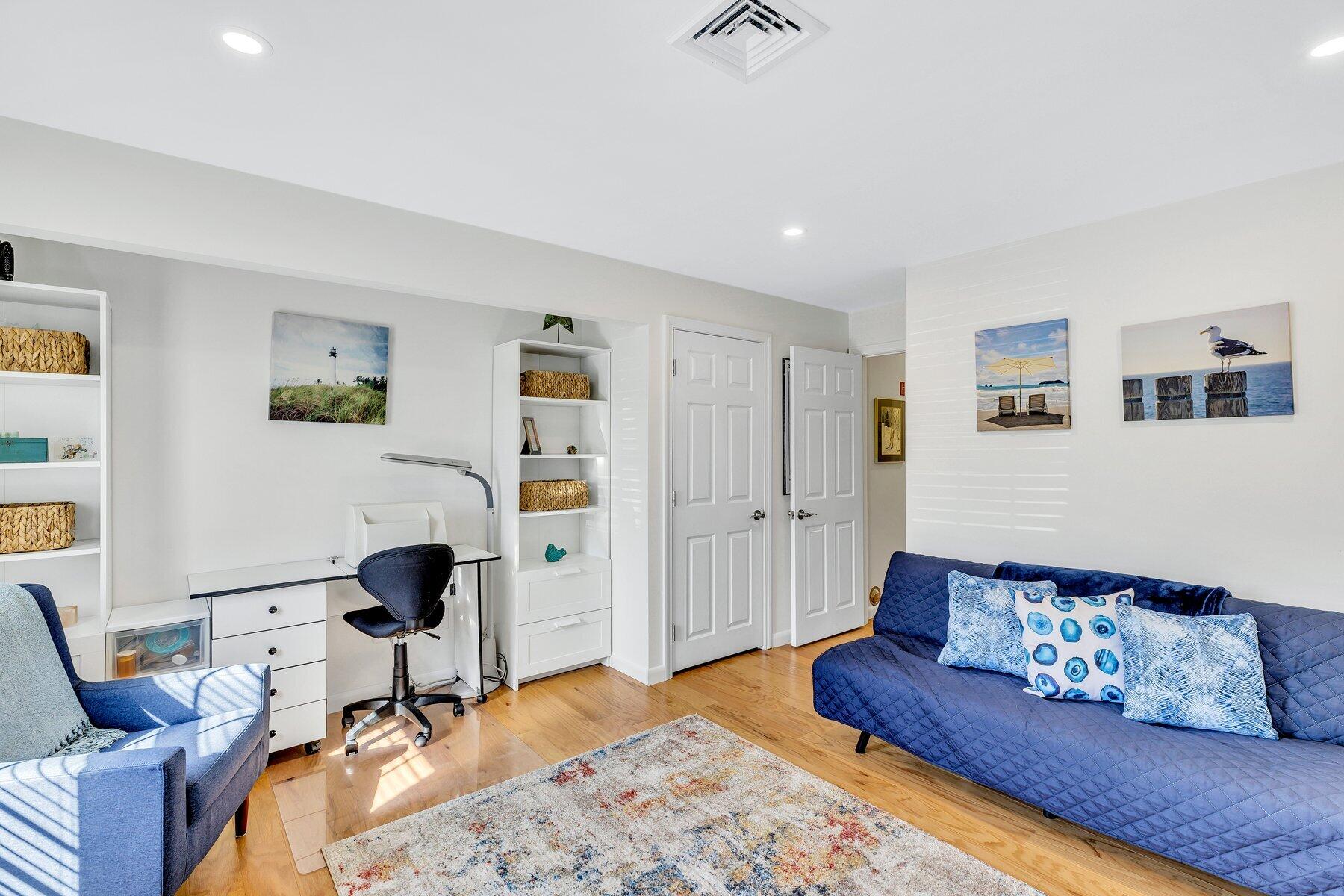 3 Melville Court Bourne MA 02559