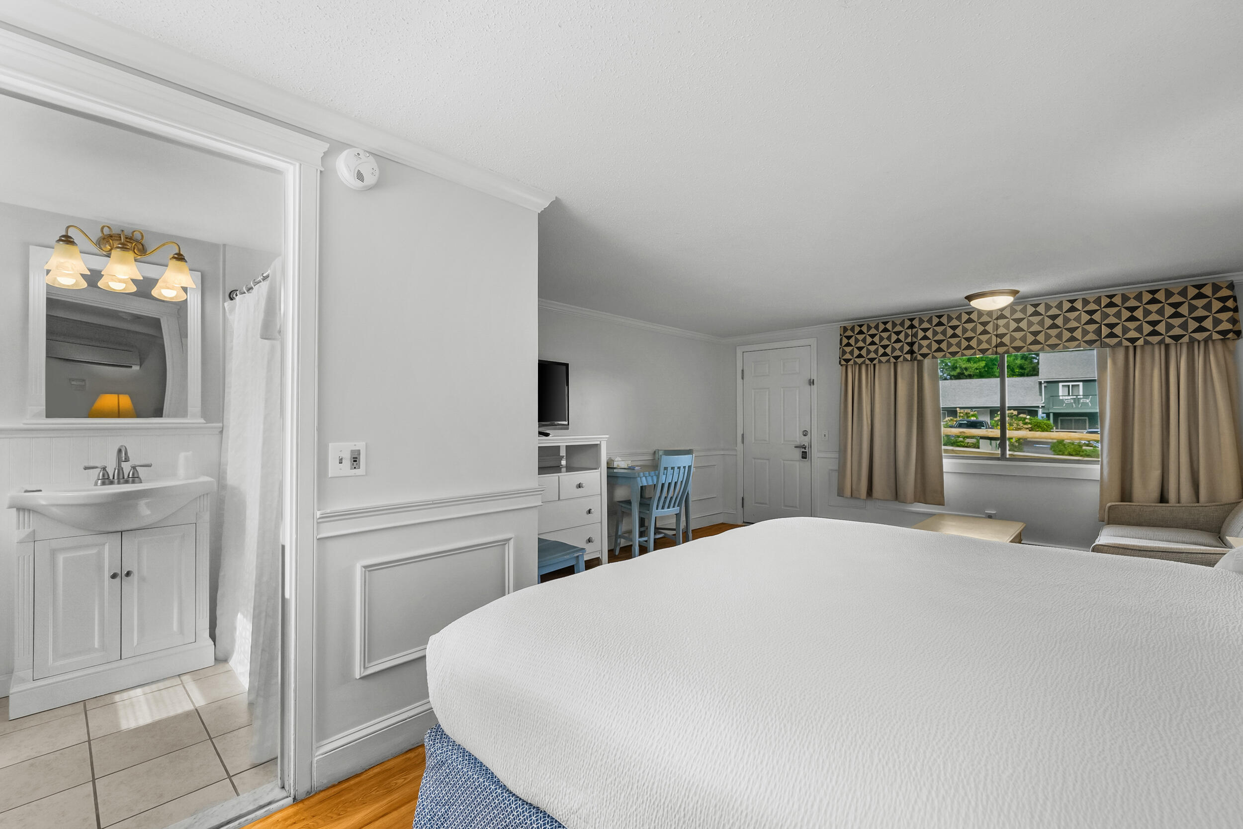 13 S Orleans Road Orleans MA 02653