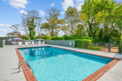 13 S Orleans Road Orleans MA 02653