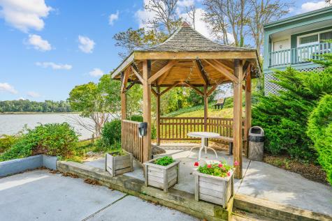 13 S Orleans Road Orleans MA 02653