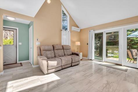 61 Trevor Lane Brewster MA 02631