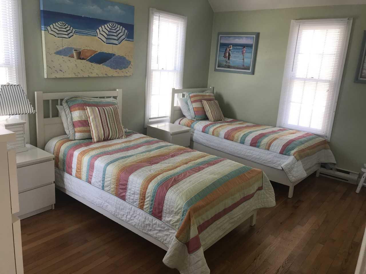 20 Vineyard View Lane Mashpee MA 02649