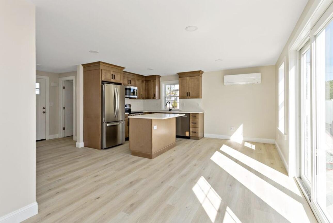 209 Main Street Dennis MA 02670