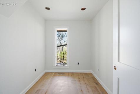 86 Harry Kemp Way Provincetown MA 02657