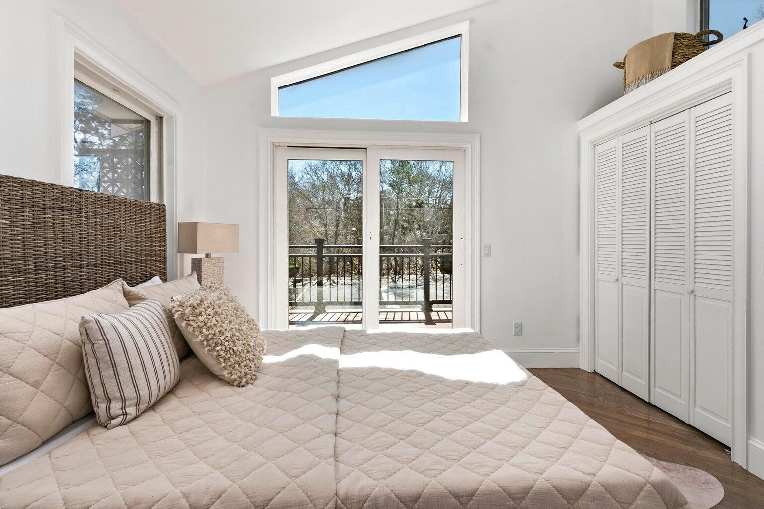 86 Harry Kemp Way Provincetown MA 02657